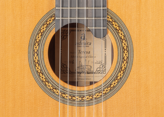 Admira Teresa - gitara klasyczna